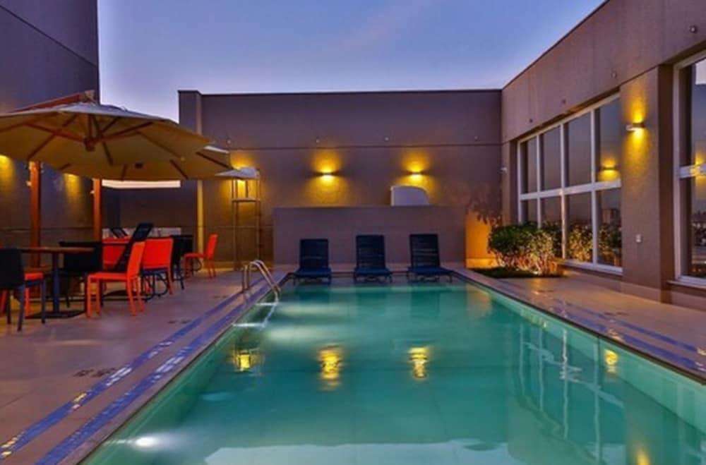 Hilton Garden Inn Santo Andre Esterno foto